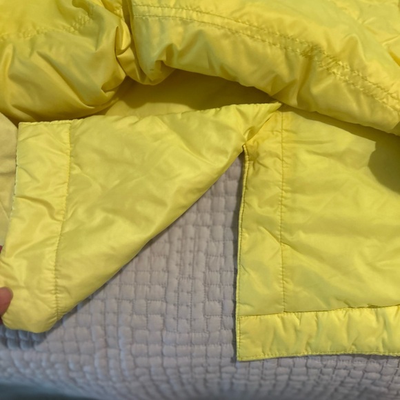 lululemon athletica Light Yellow Puffer Jacket - Picture 7 of 11